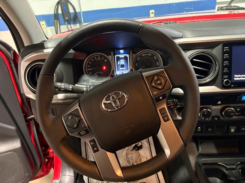 Used 2023 Toyota Tacoma SR5 w/ Technology Package AWD/4WD image 14