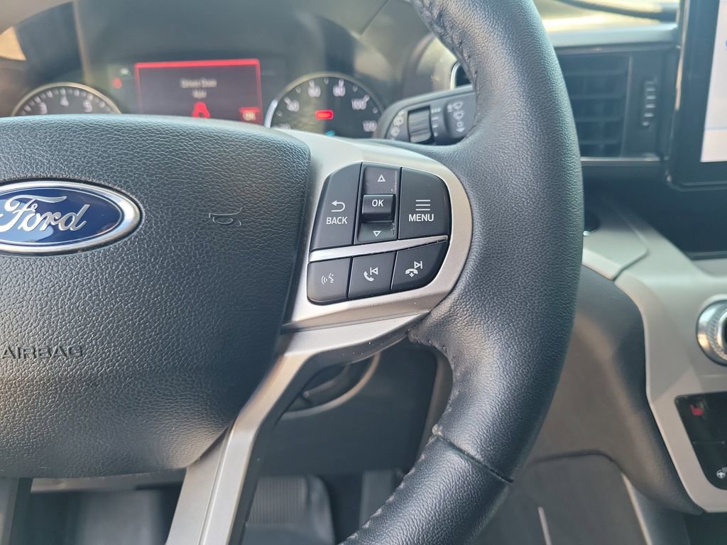 Certified 2023 Ford Explorer XLT w/ Equipment Group 202A RWD image 28