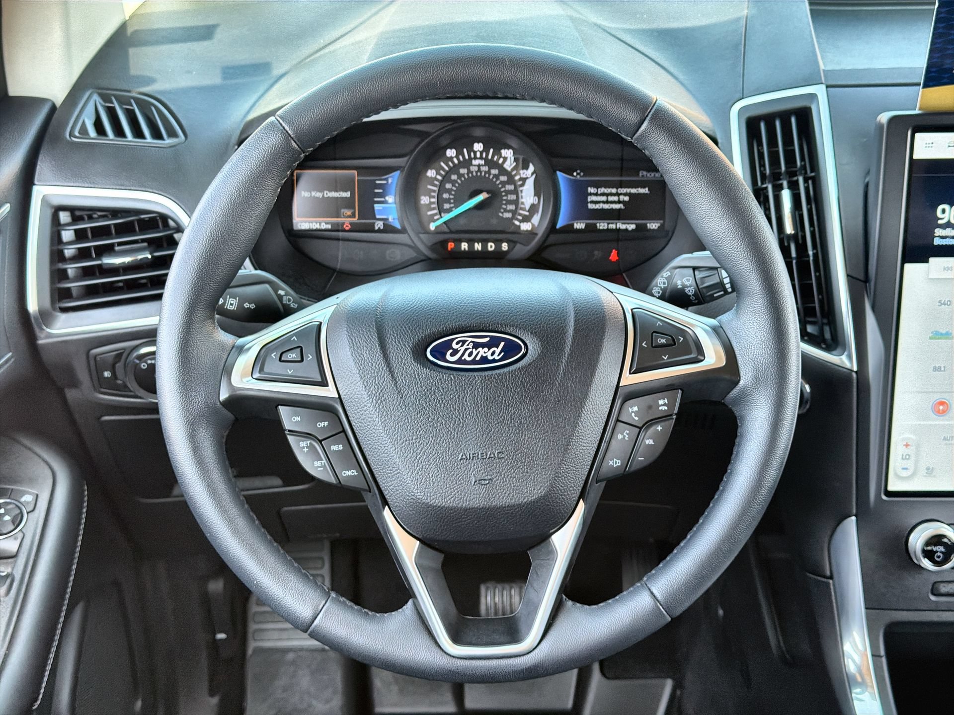 Certified 2024 Ford Edge Titanium AWD/4WD image 14