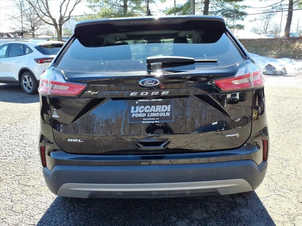 Certified 2022 Ford Edge SEL w/ Convenience Package image 5