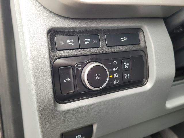 Certified 2023 Ford F350 XLT w/ XLT Premium Package AWD/4WD image 17