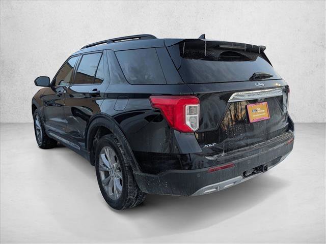 Certified 2023 Ford Explorer XLT w/ Equipment Group 202A image 7