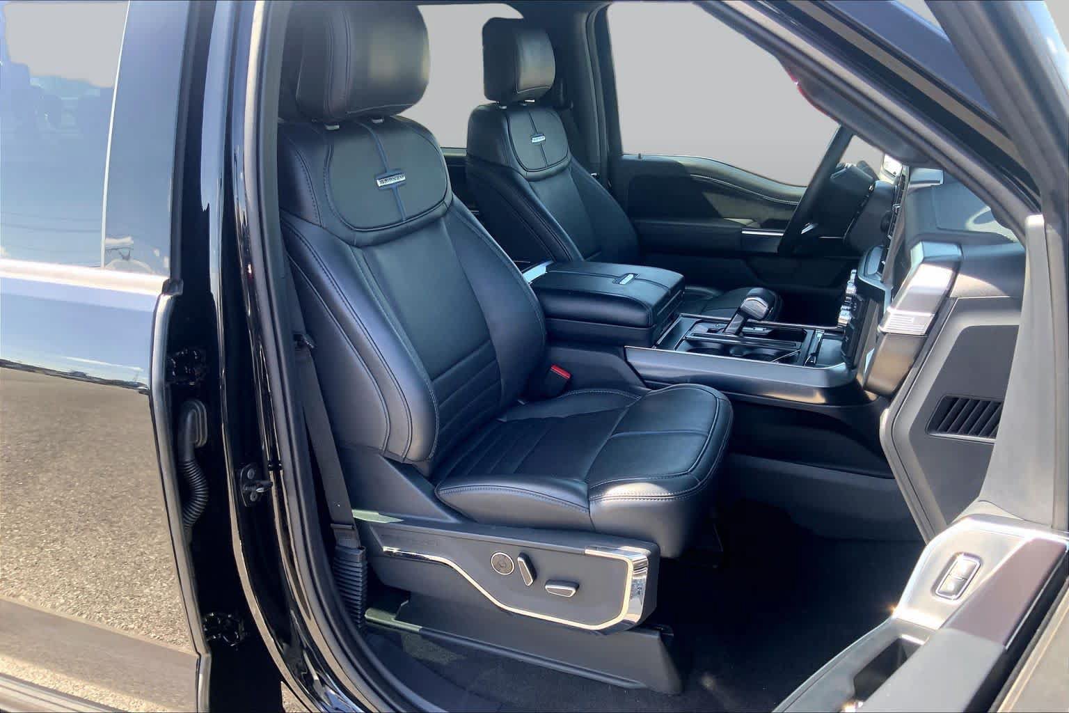 Certified 2025 Ford F150 Platinum AWD/4WD image 9