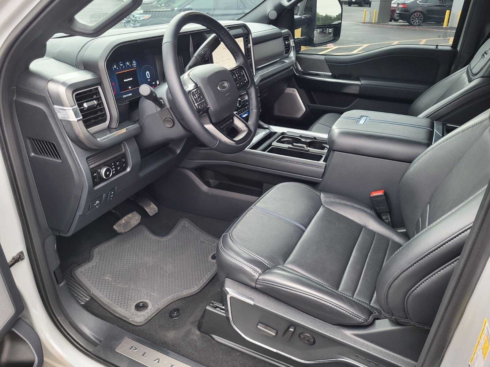 Certified 2025 Ford F350 Platinum w/ FX4 Off-Road Package AWD/4WD image 20