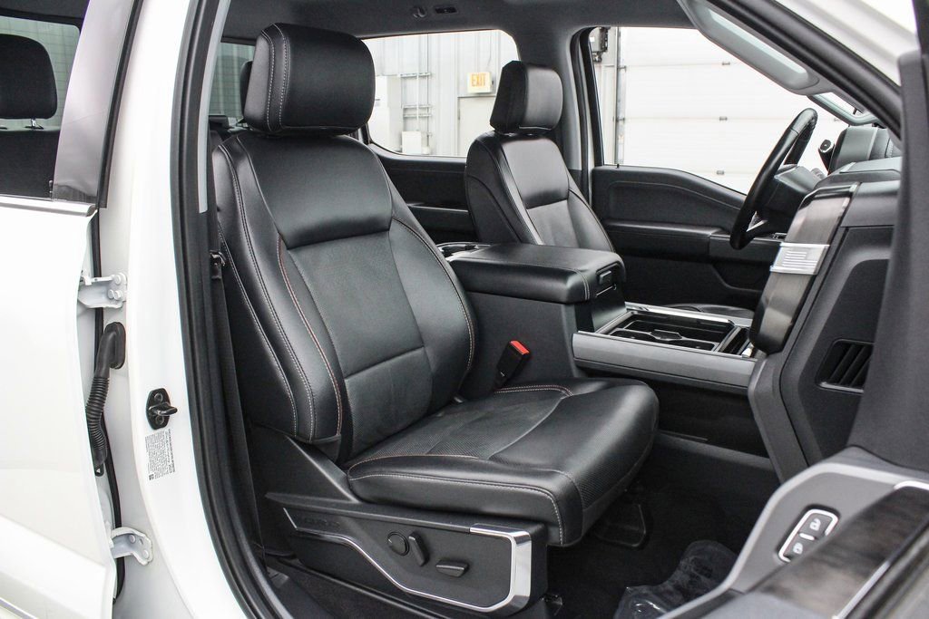 Certified 2023 Ford F250 Lariat w/ Chrome Package image 21