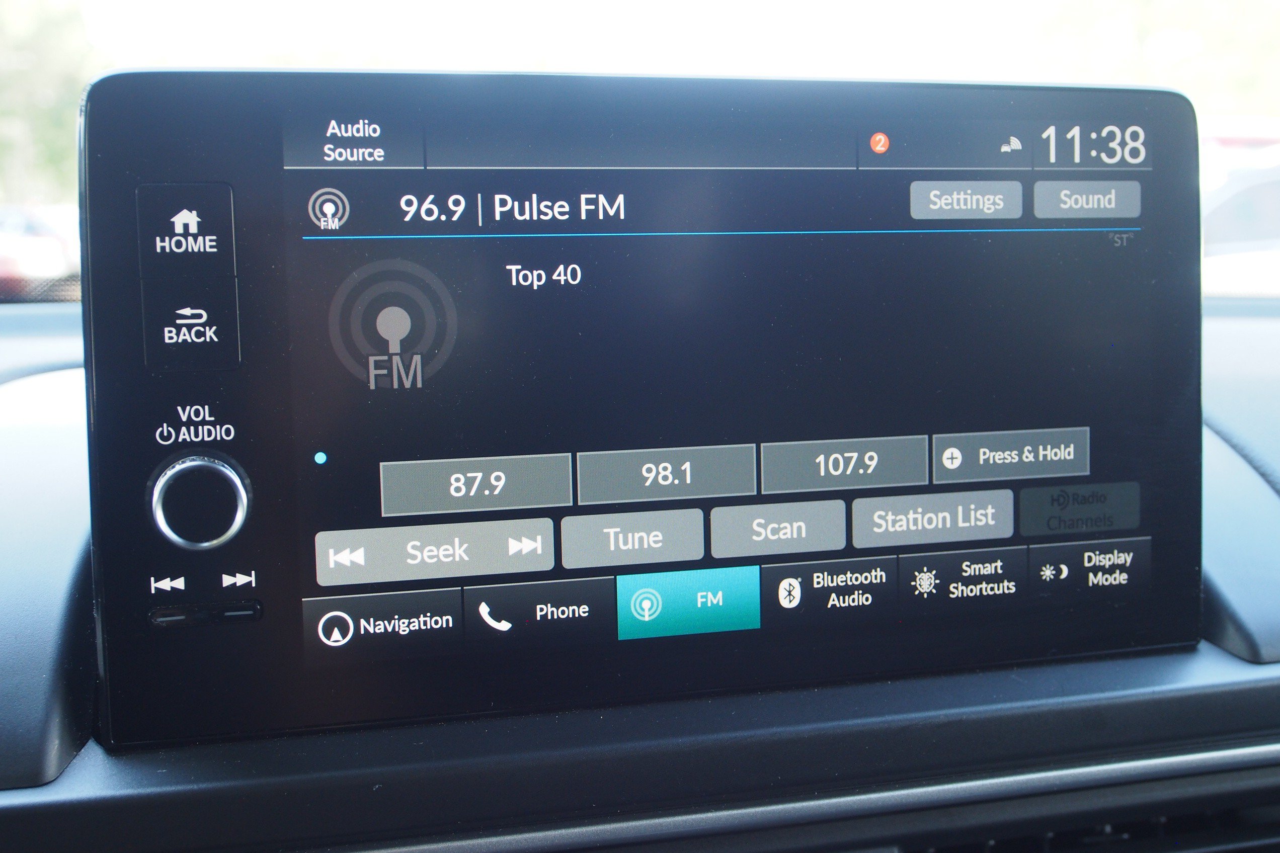Used 2025 Honda Pilot Touring image 35
