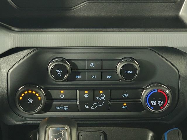 Certified 2023 Ford Bronco Black Diamond AWD/4WD image 19