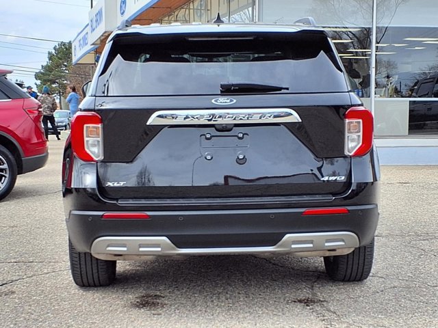 Certified 2024 Ford Explorer XLT w/ Equipment Group 202A image 2