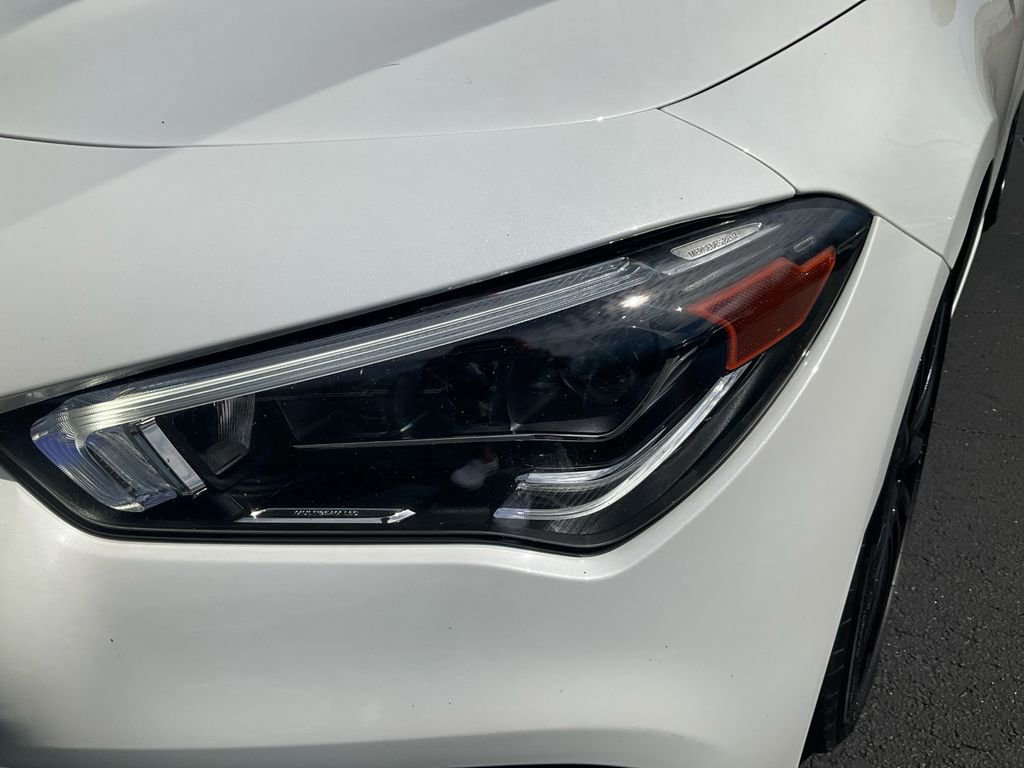 Used 2022 Mercedes-Benz CLA 250 image 9
