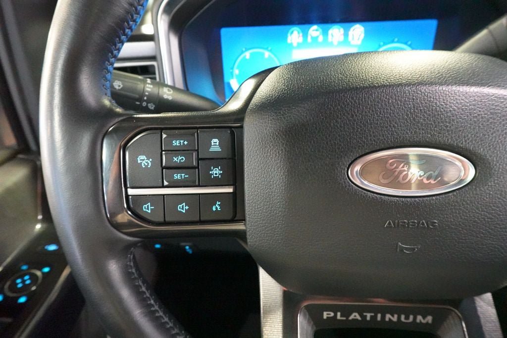 Certified 2025 Ford F250 Platinum w/ FX4 Off-Road Package AWD/4WD image 13
