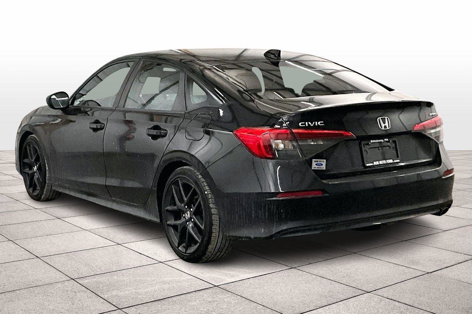 Used 2022 Honda Civic Sport image 4