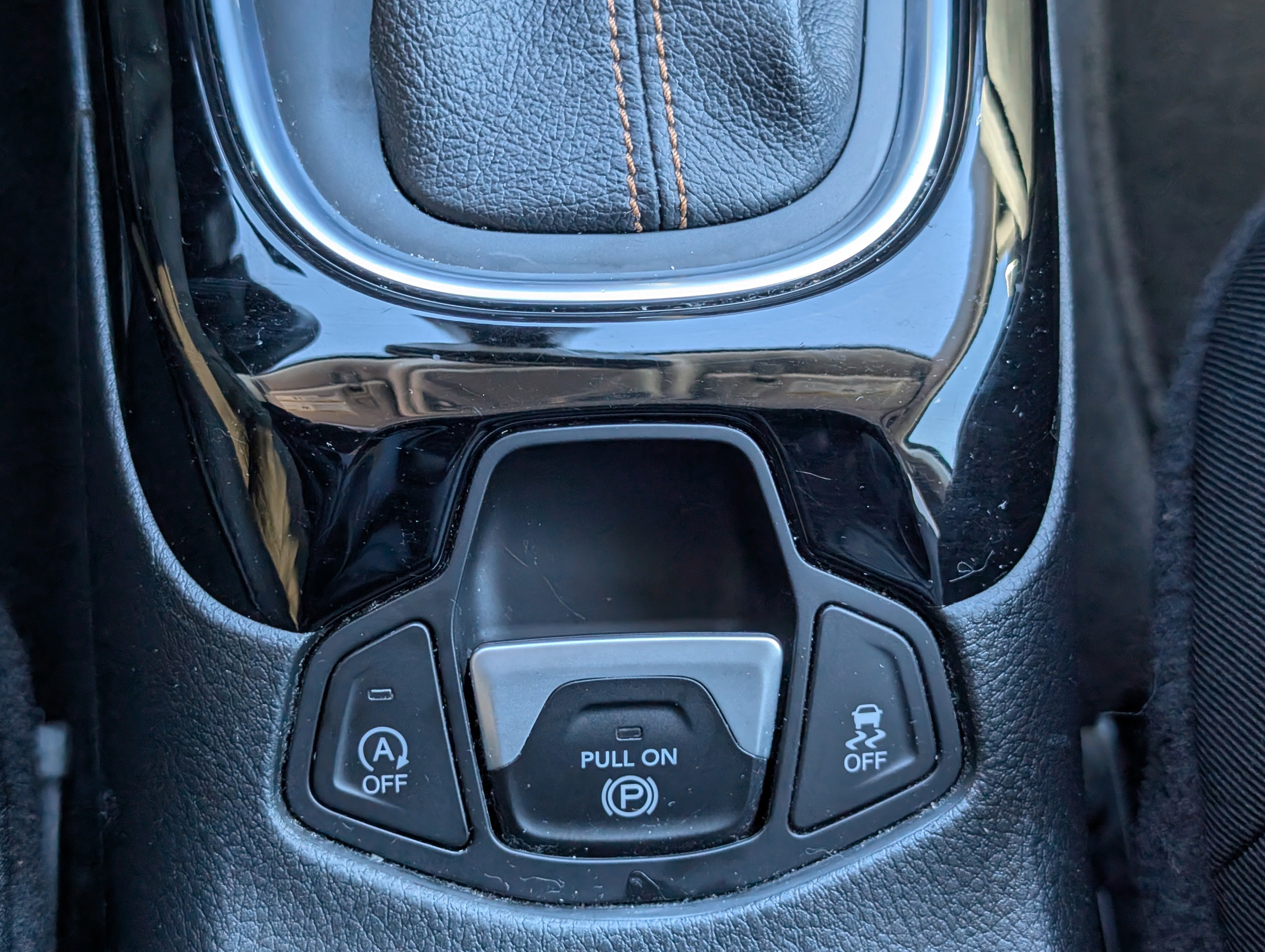 Used 2018 Jeep Compass Limited w/ Safe & Security Group image 26