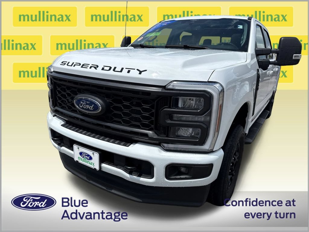 Certified 2024 Ford F250 XLT w/ XLT Premium Package AWD/4WD image 11