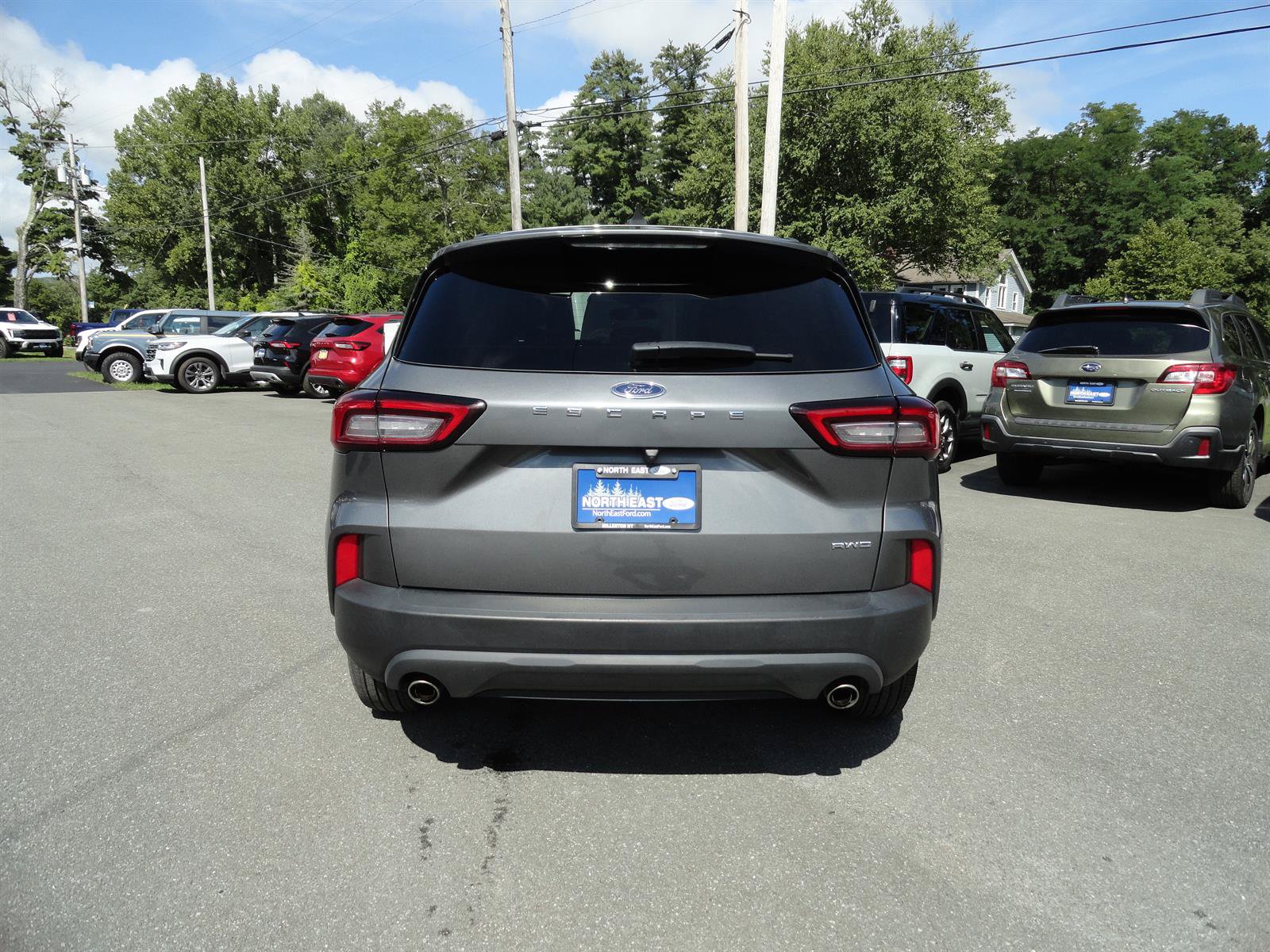 Certified 2025 Ford Escape ST-Line AWD/4WD image 6