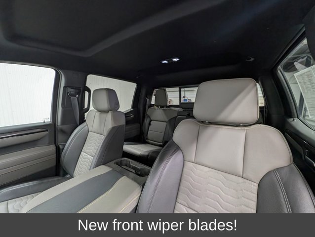 Used 2025 Chevrolet Silverado 1500 ZR2 w/ Technology Package image 8