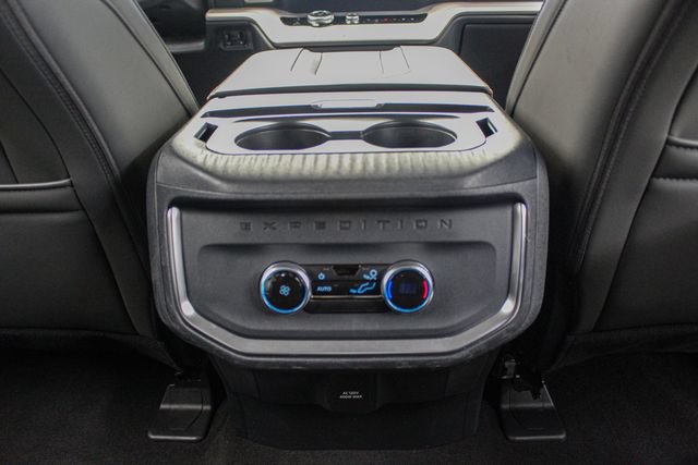 Certified 2025 Ford Expedition Active AWD/4WD image 24