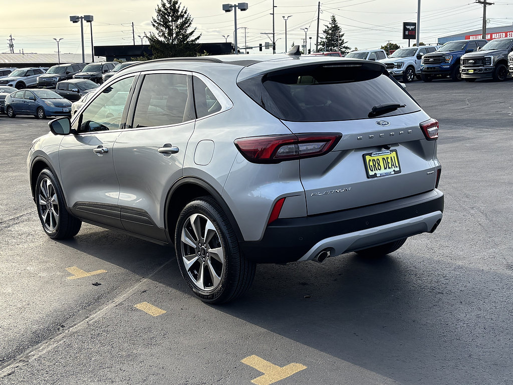 Certified 2024 Ford Escape Platinum AWD/4WD image 8