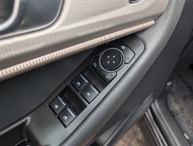 Certified 2025 Ford Explorer Active image 14