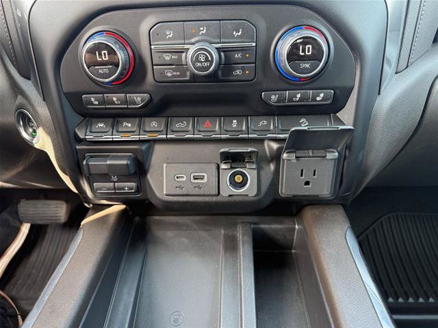 Used 2020 Chevrolet Silverado 1500 LTZ w/ LTZ Premium Package AWD/4WD image 16