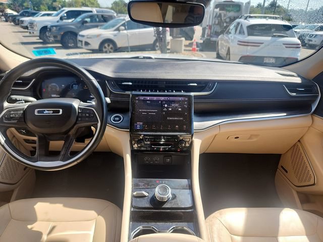 Used 2021 Jeep Grand Cherokee L Limited w/ MOPAR Finishing Package AWD/4WD image 8