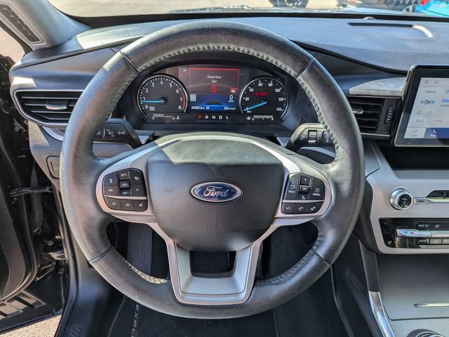 Certified 2023 Ford Explorer XLT w/ Equipment Group 202A AWD/4WD image 9