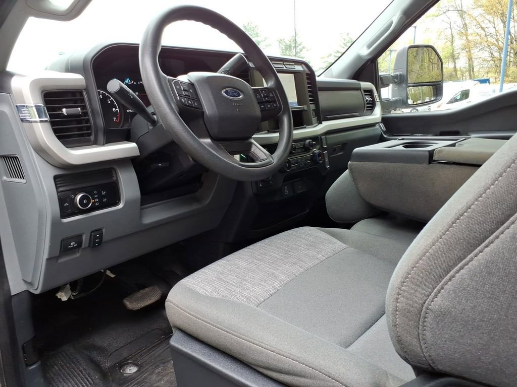 Certified 2023 Ford F250 XLT w/ 360-Degree Camera Package AWD/4WD image 12