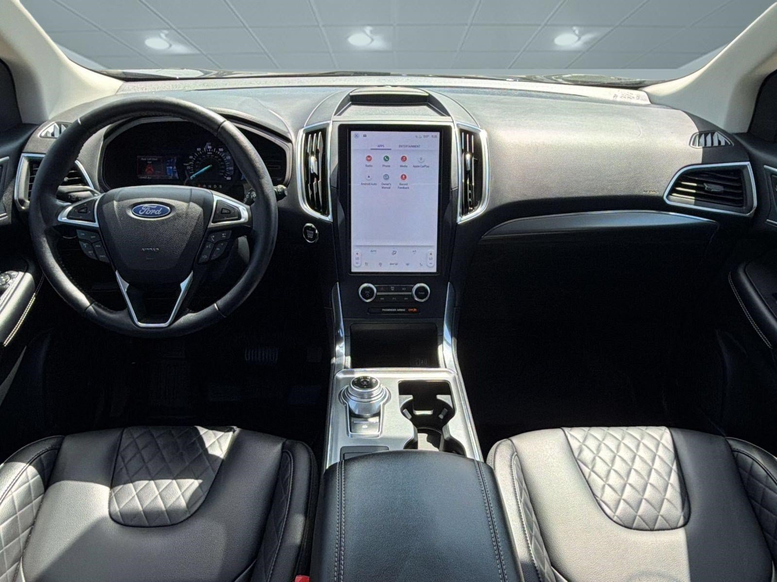 Certified 2024 Ford Edge Titanium AWD/4WD image 16
