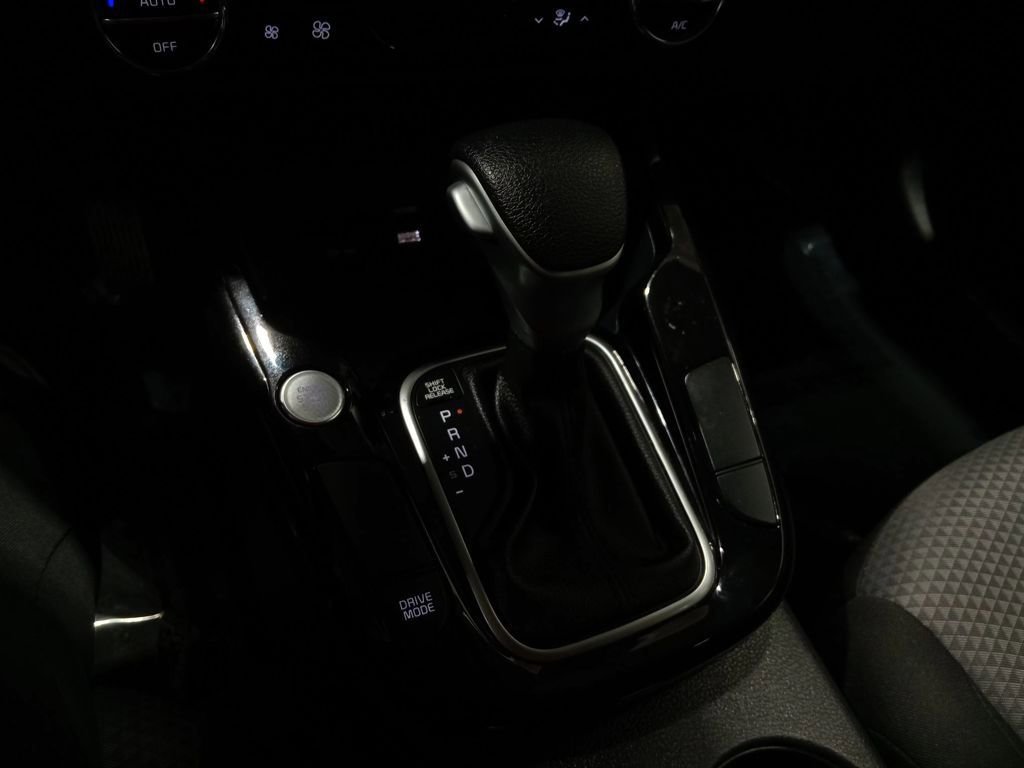 Used 2024 Kia Soul S image 25