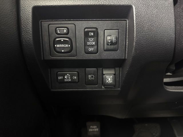 Used 2021 Toyota Tundra Limited w/ TRD Off-Road Package AWD/4WD image 20