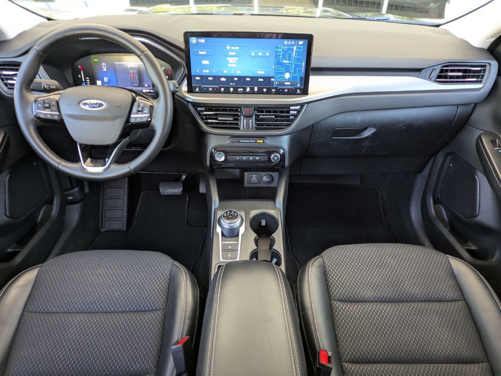 Certified 2024 Ford Escape SE w/ Class II Trailer Tow Package FWD image 16