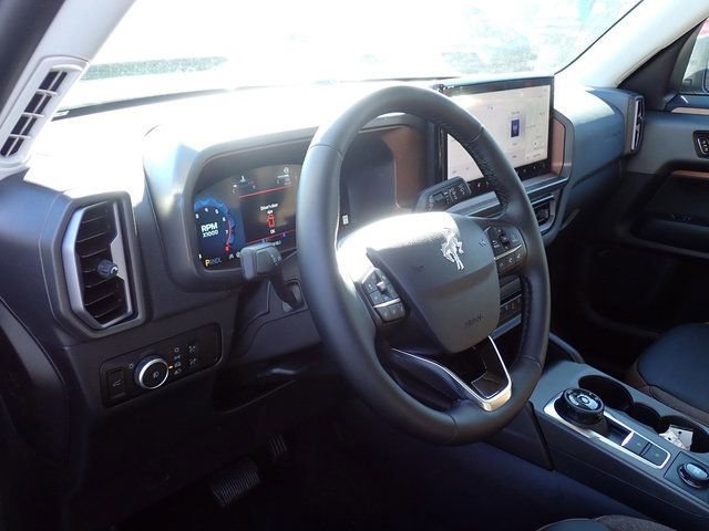 Certified 2025 Ford Bronco Sport Outer Banks w/ Outer Banks Tech Package+ image 14