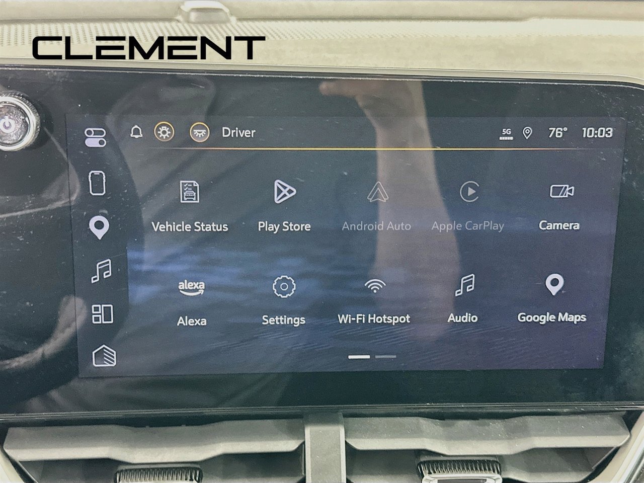 Used 2025 Chevrolet Equinox LT w/ Safety and Technology Package FWD image 19
