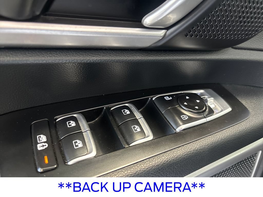 Used 2025 Kia Telluride S AWD/4WD image 37