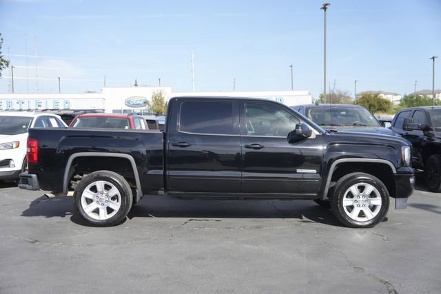 Used 2017 GMC Sierra 1500 SLE w/ SLE Value Package image 5
