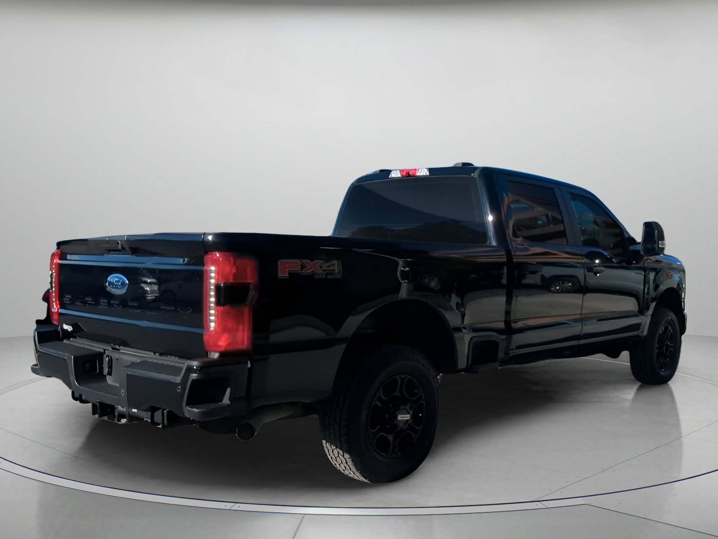 Certified 2024 Ford F250 XL w/ STX Appearance Package AWD/4WD image 27