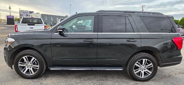 Certified 2023 Ford Expedition XLT image 2