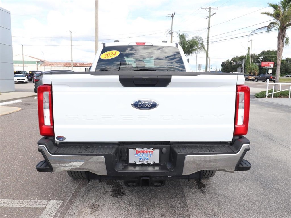 Certified 2024 Ford F250 XLT image 4