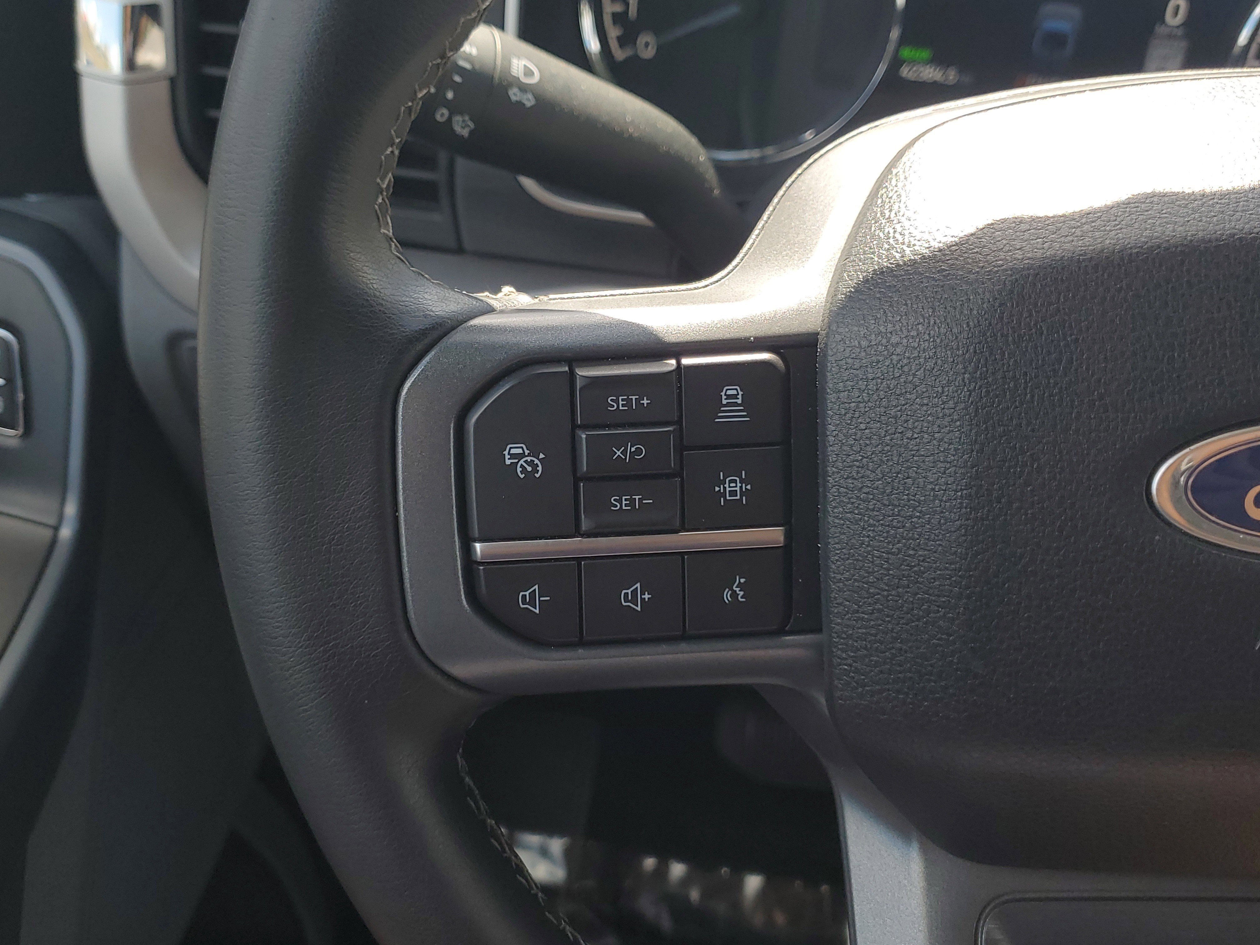 Certified 2023 Ford F150 XLT w/ Equipment Group 302A High image 24