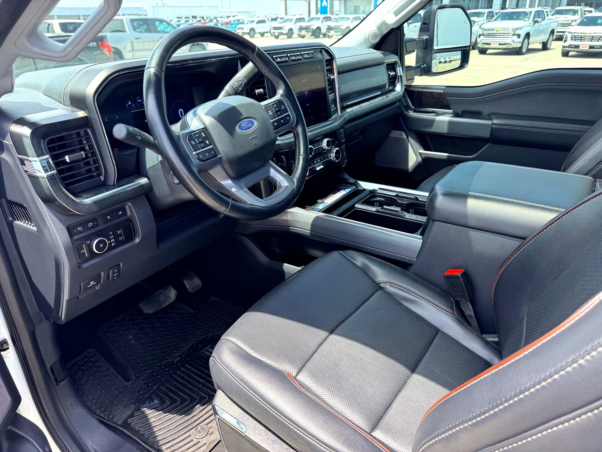 Certified 2024 Ford F250 Lariat w/ Lariat Ultimate Package AWD/4WD image 11