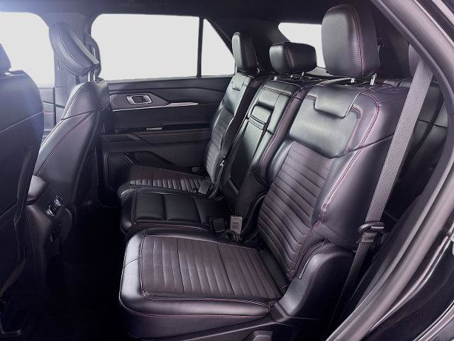 Certified 2025 Ford Explorer ST-Line w/ ST-Line Street Pack AWD/4WD image 24
