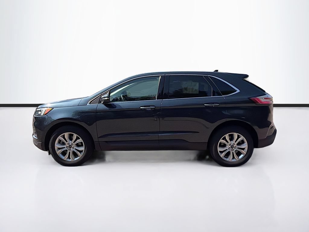 Certified 2024 Ford Edge Titanium AWD/4WD image 8