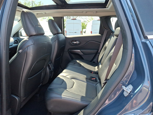 Used 2020 Jeep Cherokee Limited AWD/4WD image 10