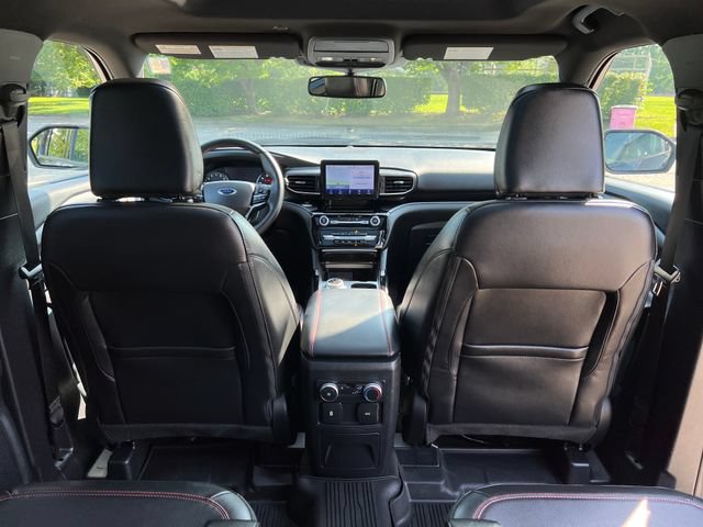 Certified 2022 Ford Explorer ST-Line w/ Class IV Trailer Tow Package AWD/4WD image 34