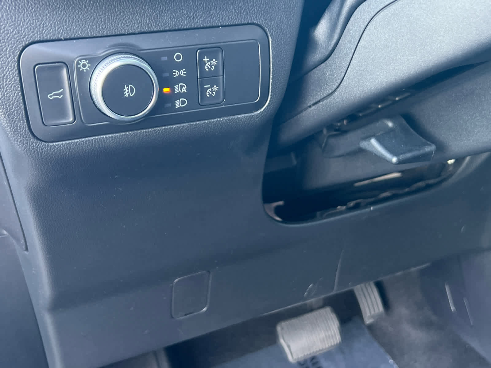 Certified 2021 Ford Escape SEL image 30