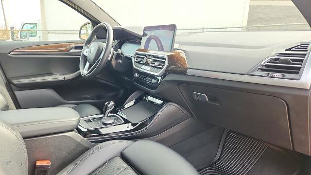 Used 2023 BMW X4 xDrive30i w/ Parking Assistance Package image 33