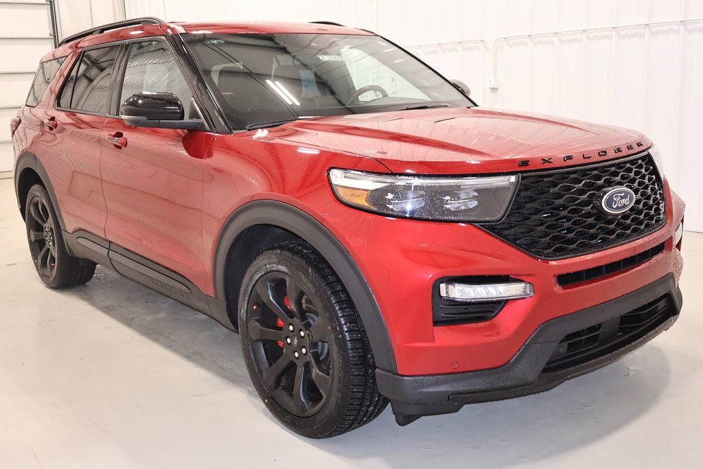 Certified 2023 Ford Explorer ST w/ Equipment Group 401A AWD/4WD image 10