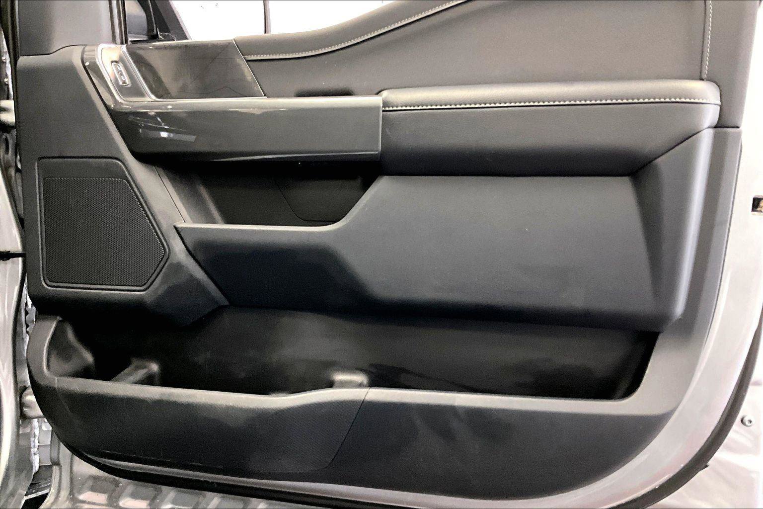 Certified 2022 Ford F150 XLT w/ Equipment Group 302A High image 23