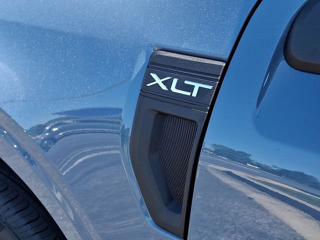 Certified 2026 Ford Maverick XLT w/ XLT Luxury Package FWD image 31