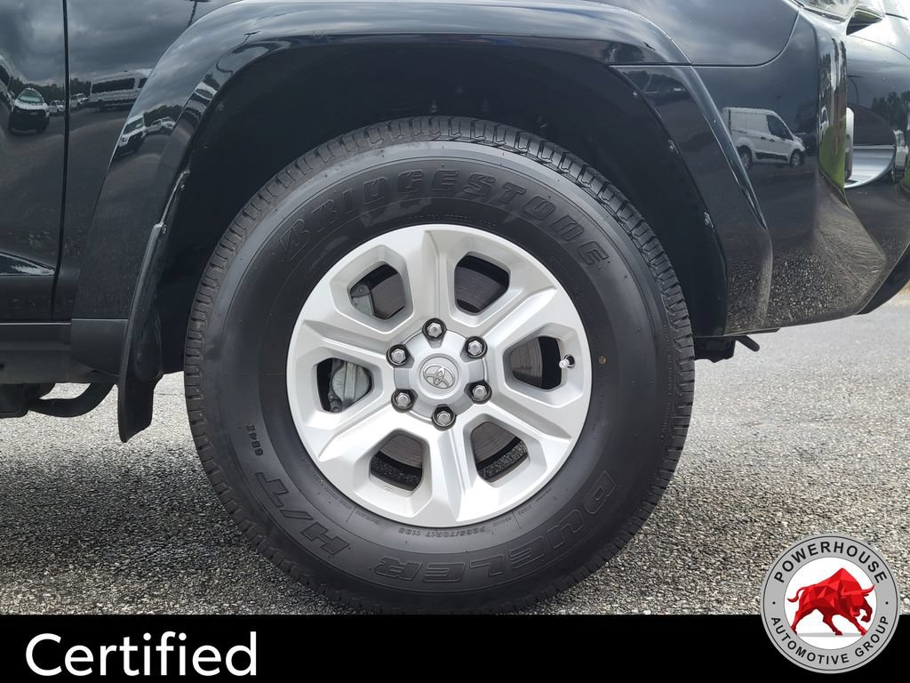 Used 2024 Toyota 4Runner SR5 AWD/4WD image 12