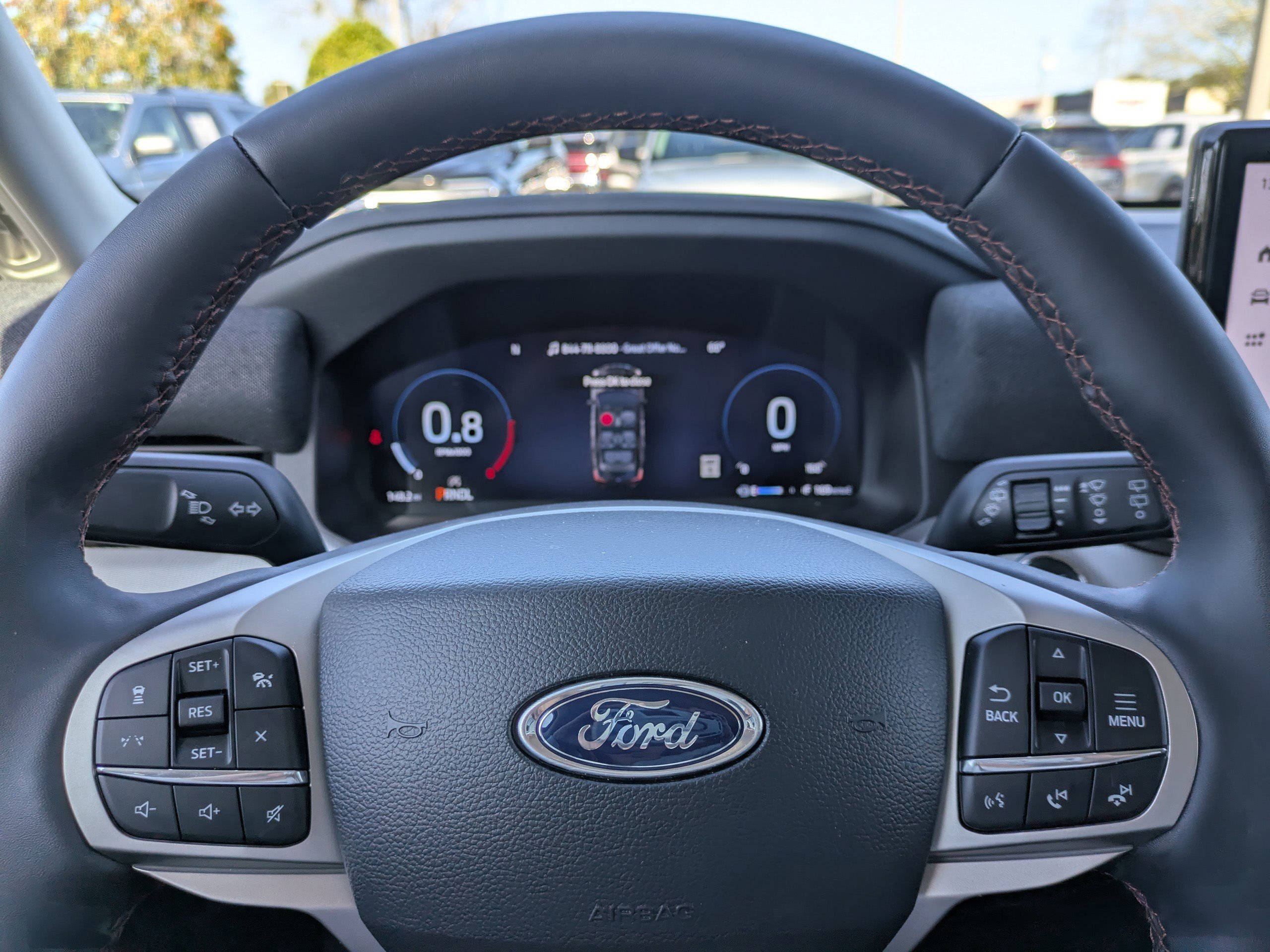 Certified 2025 Ford Explorer Active w/ Active Comfort Package image 30